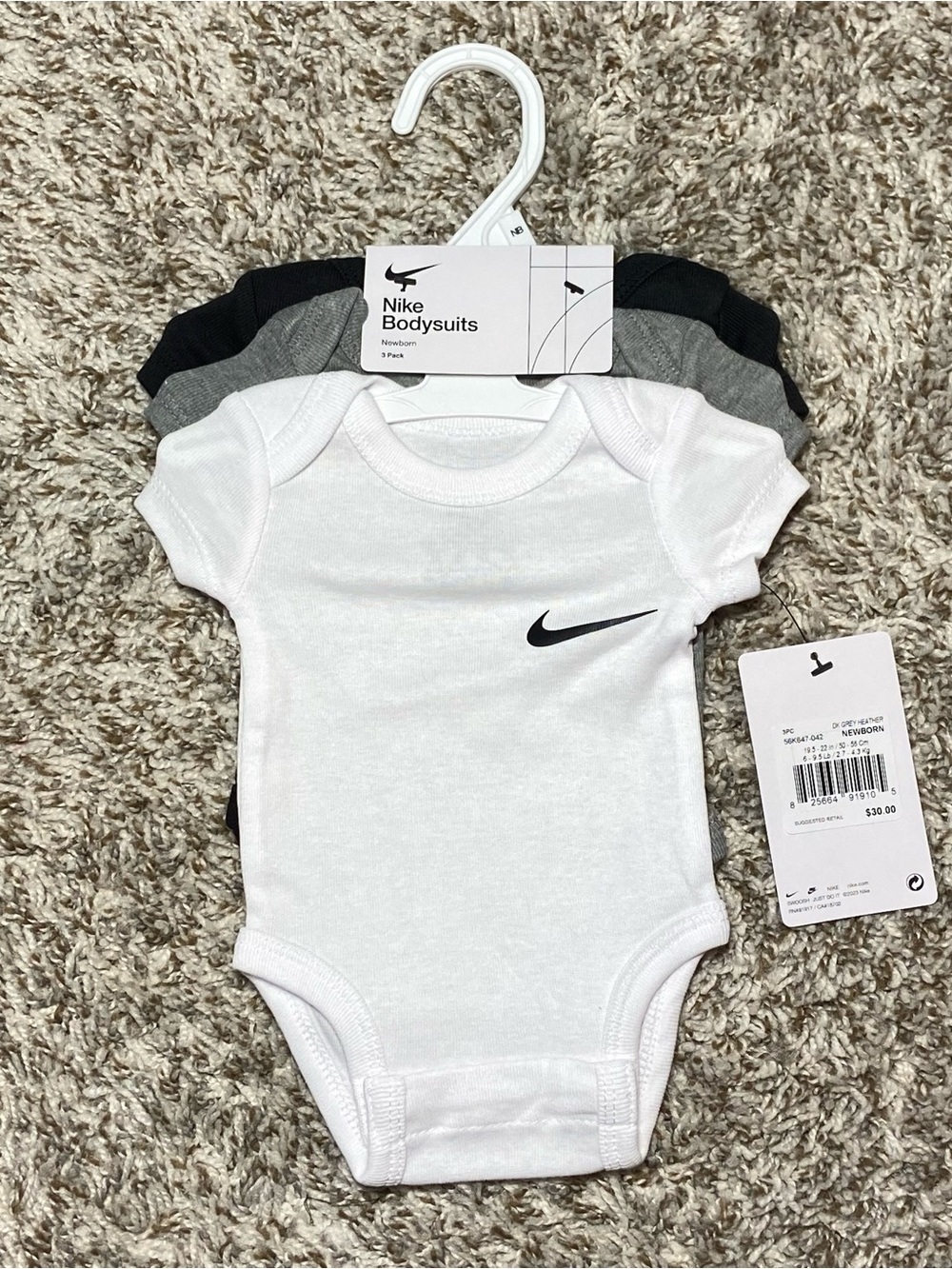 NEW NIKE Newborn Baby Bodysuits 3PC White Gray Black
